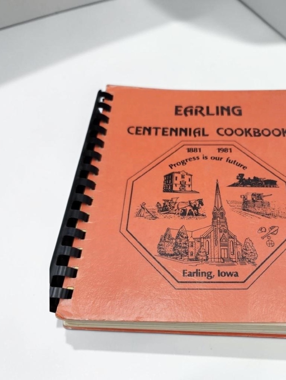 Vintage 1981 Earling Iowa Centennial Cookbook 1881-1981 Community Recipes Spiral